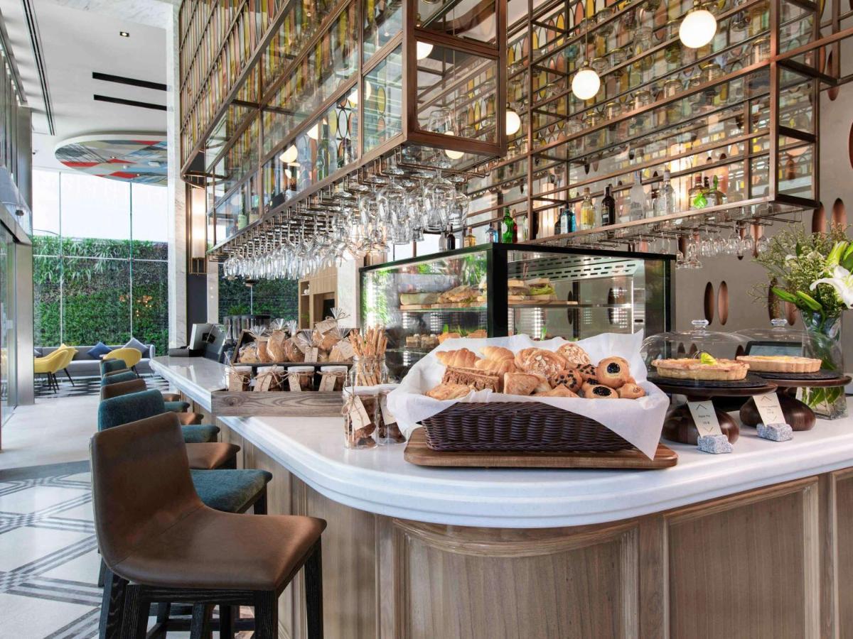 Mercure Bangkok Sukhumvit 24 エクステリア 写真