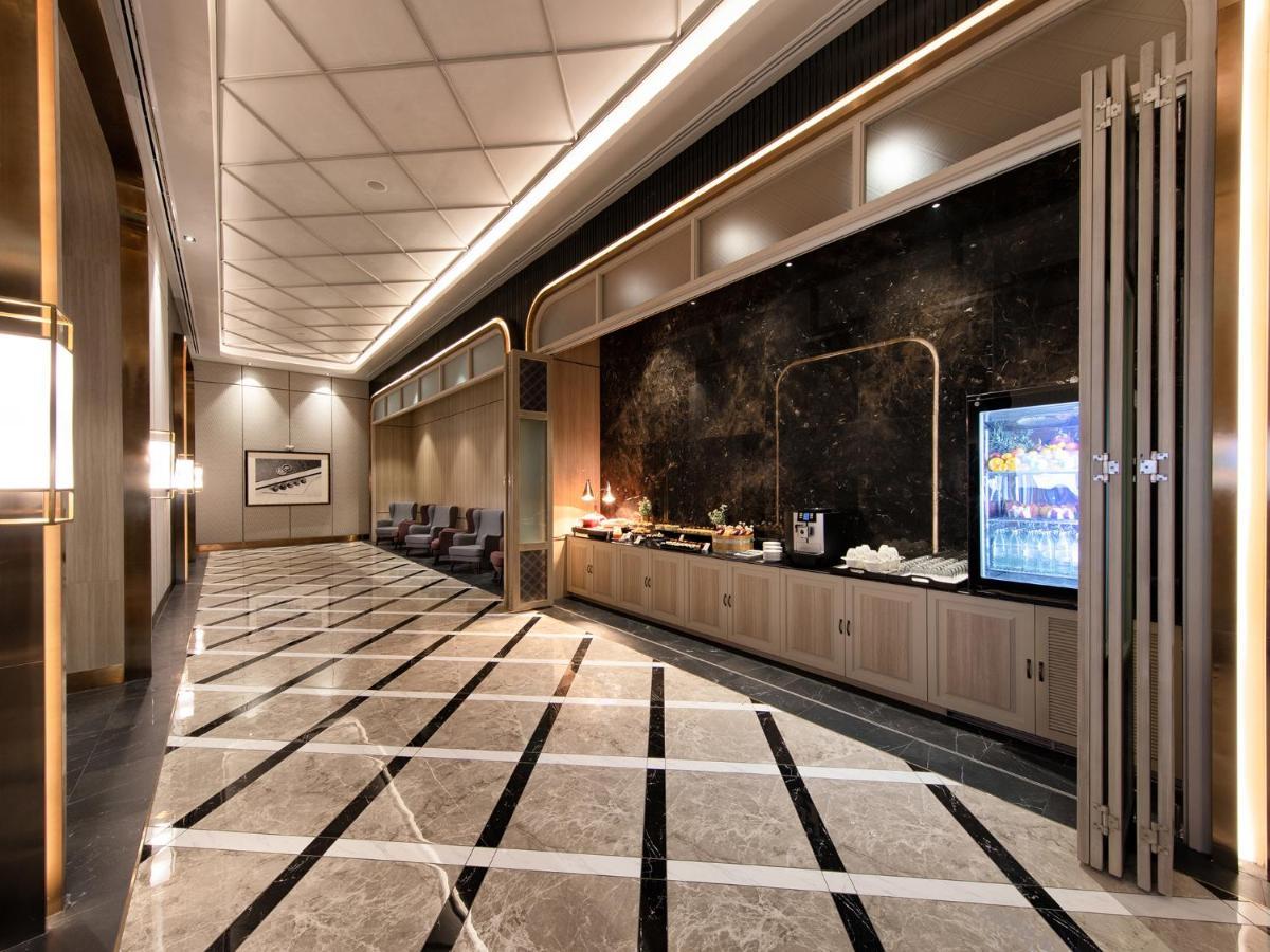 Mercure Bangkok Sukhumvit 24 エクステリア 写真