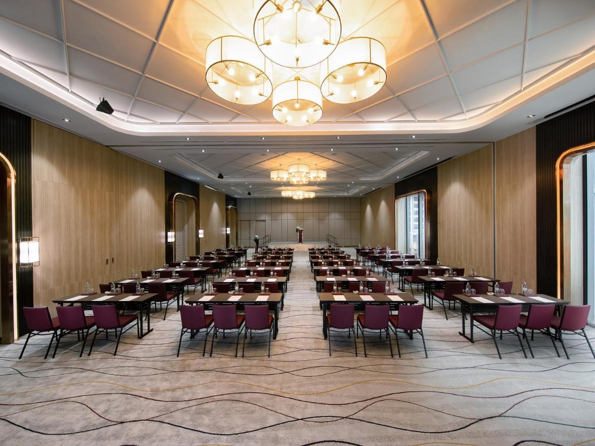 Mercure Bangkok Sukhumvit 24 エクステリア 写真